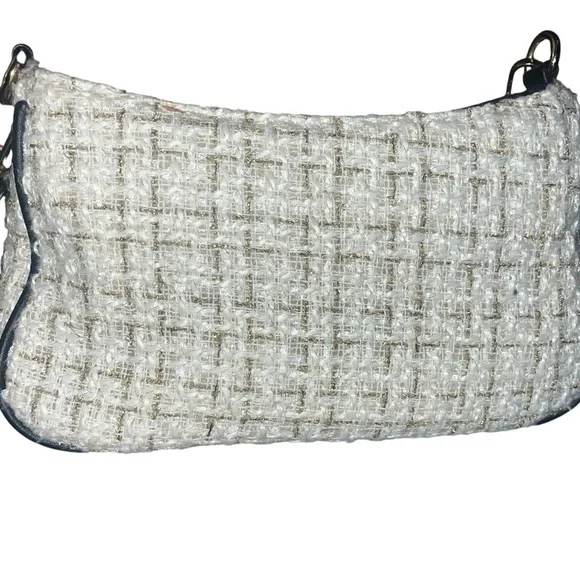 Elegant White and Black Women's Bag - Picture 2 of 4